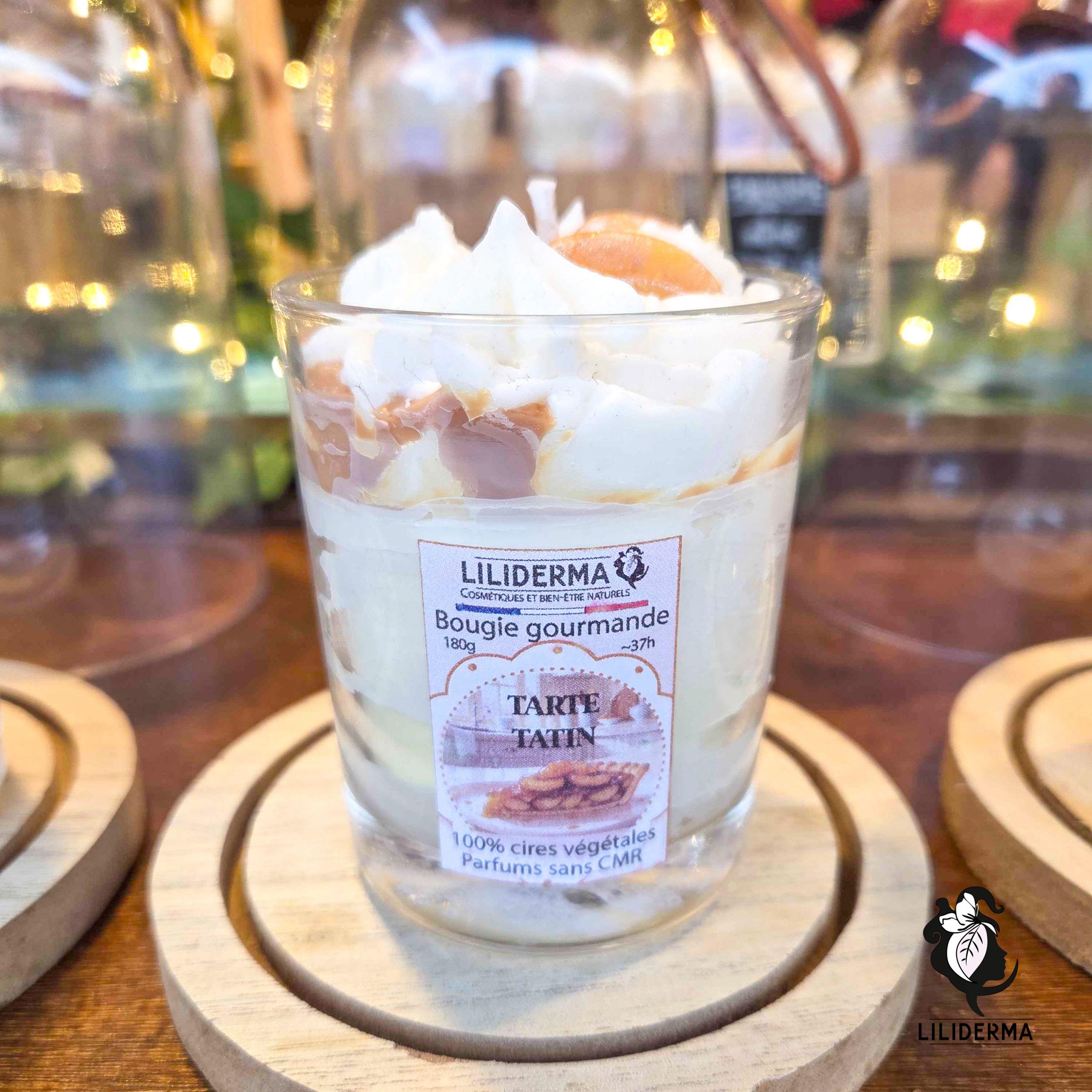Bougie gourmande Tarte tatin - parfums créations sans CMR - LILIDERMA Cosmétiques et bien-être naturels sans perturbateurs endocriniens fabriqués en France